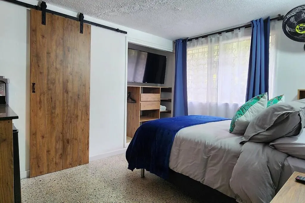 Casa De Las Palmas Medellin